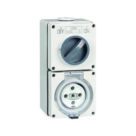 10 AMP 500V 4 Round Pin Switched Socket — GEN3